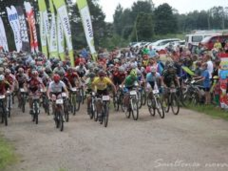 Zīmelim uzvara "Vivus.lv MTB maratona" Smiltenes posmā