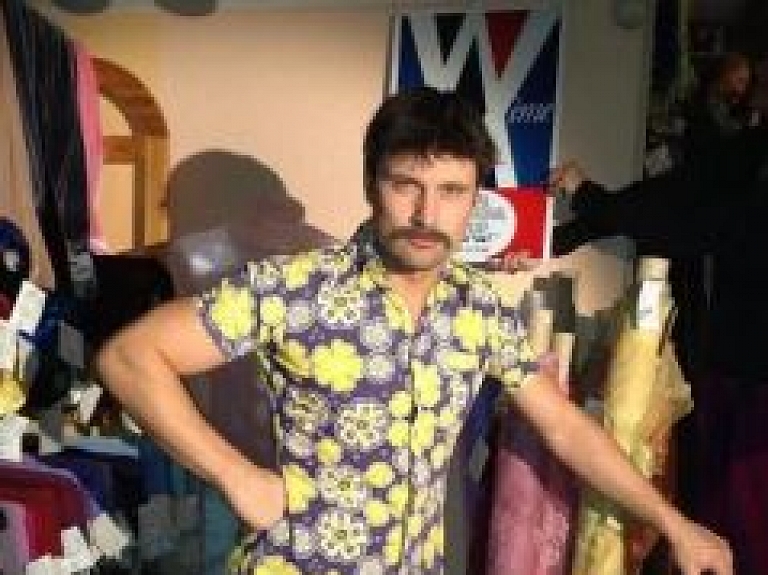 Aicina sagaidīt saullēktu "Aqua Luna" vasaras terases ballītē