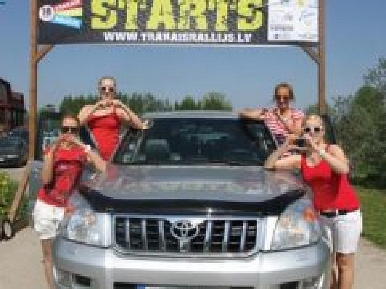 Trakais Foto Rallijs jubilejas desmito posmu sāks Līvu Akvaparkā