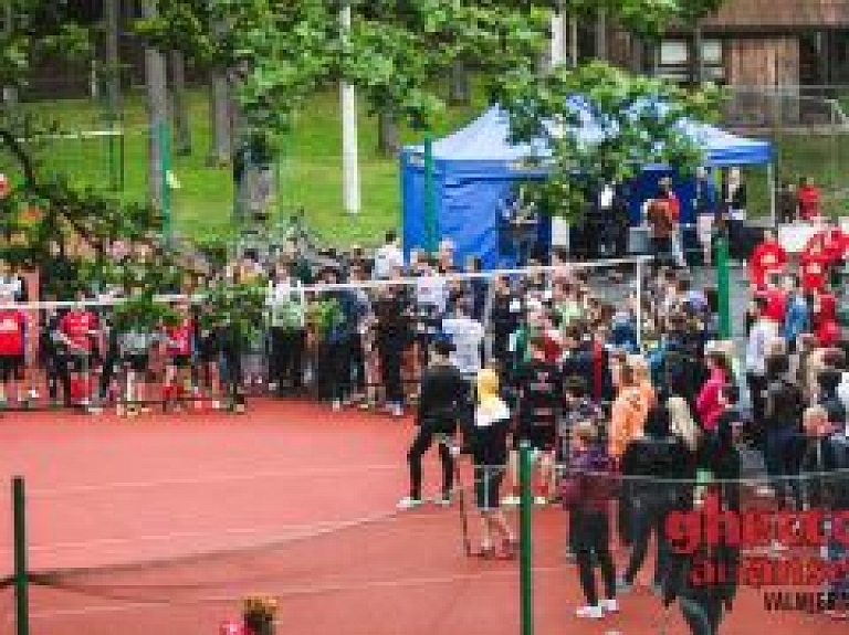 Aizvadīts "Ghetto Alianse" Valmiera otrais posms ielu florbolā