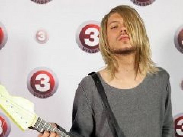 Bukmeikeri: Televīzijas šovā "Izklausies redzēts" svētdien uzvarēs Ralfs Eilands