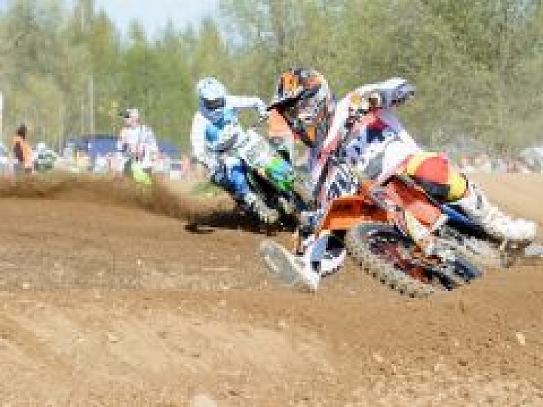 Karro pārliecinoši triumfē Latvijas čempionāta pirmajā posmā