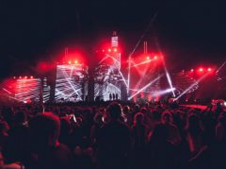 "Prāta Vētra" Jelgavā pulcē 23 000 fanu