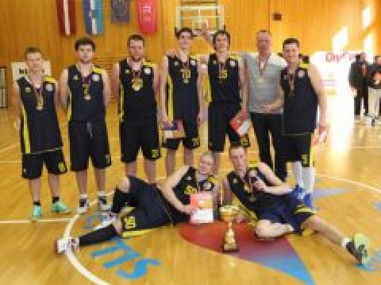Noslēdzies Jūrmalas atklātais basketbola čempionāts
