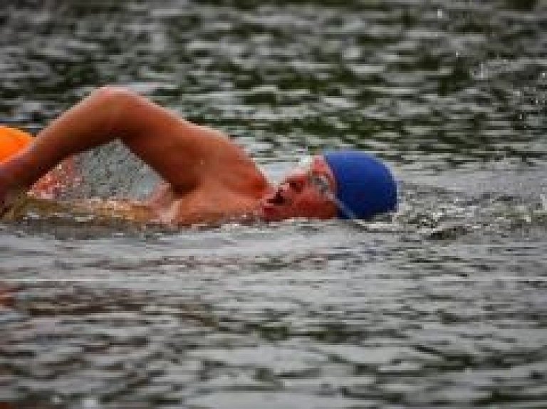 Ziemas peldētāji noslēgs sezonu ar peldi Bulduros