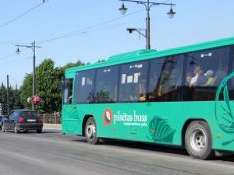 AS "Liepājas autobusu parks" kāpinās apgrozījumu