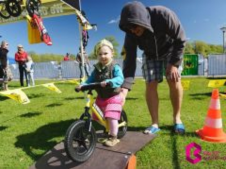 Jūrmalas velomaratons apbalvos radošākos braucējus