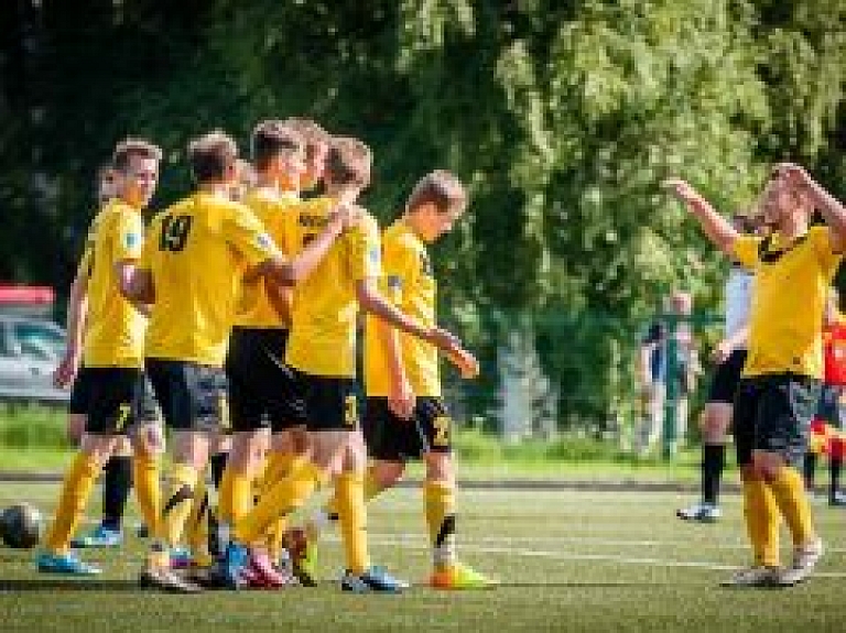 "Smiltene/BJSS" atgriežas Latvijas Futbola čempionāta 1.līgā - precizēts