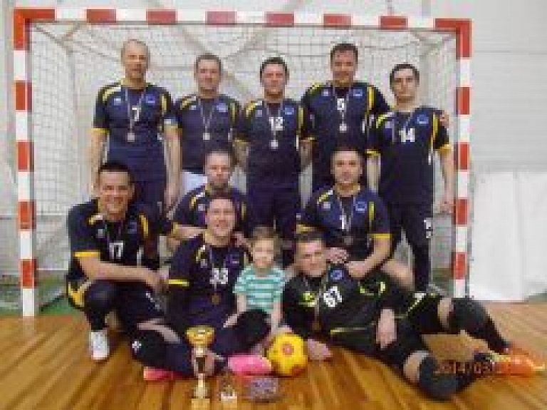 "FK Ogre+" futbolisti izcīna bronzas medaļas