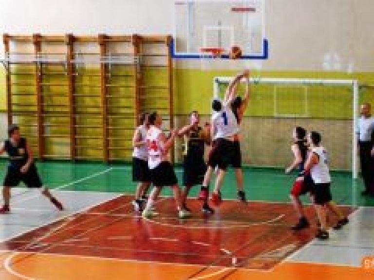 Siguldā sācies novada atklātais čempionāts basketbolā vīriešiem