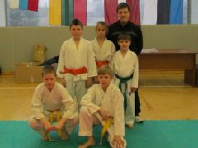 "Ippon" sportistiem divas pirmās vietas sacensībās Krievijā