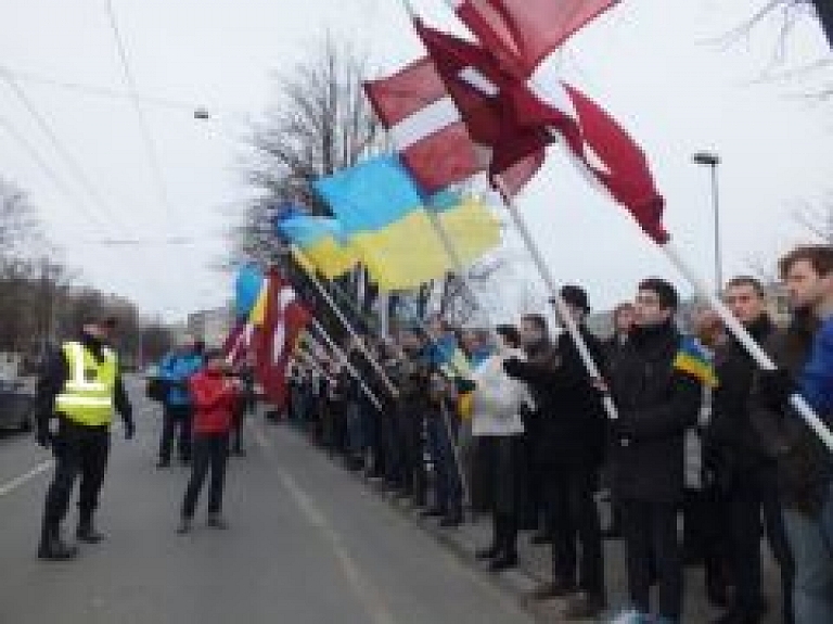 Latvija sāk sankciju ieviešanu pret Ukrainas amatpersonām