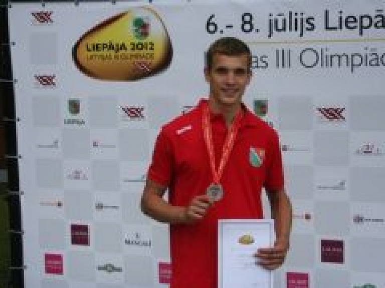 Novada sportistiem medaļas Latvijas ziemas čempionātā