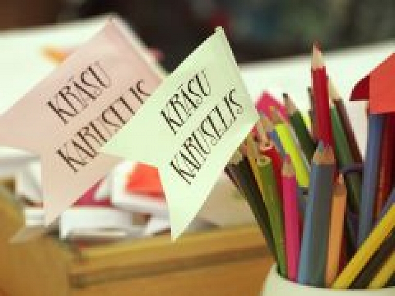 Atsākas radošo darbnīcu cikls bērniem "Brīvstunda vecākiem"