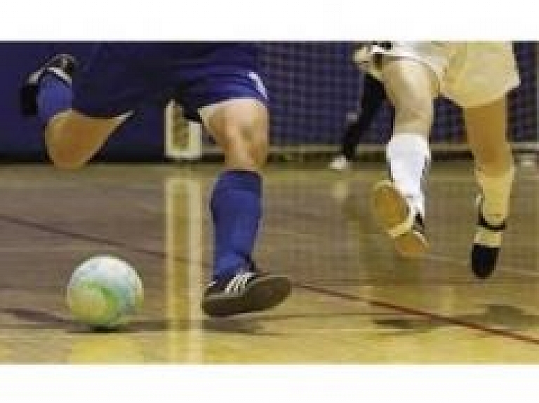 Noskaidrots vietu sadalījums telpu futbolā pēc priekšsacīkstēm