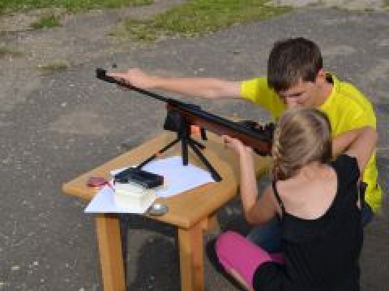 Rīgā - atklātais čempionāts šaušanā