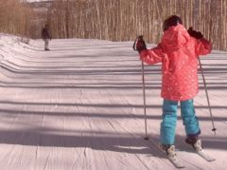 Siguldā var slēpot ar pilnu jaudu