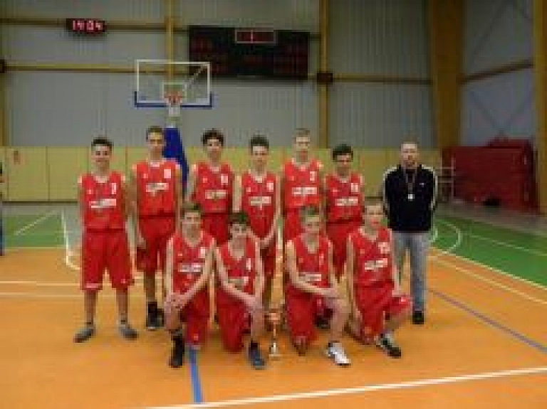 Madonas basketbolistu starti turnīrā "Cēsu kauss-2014"