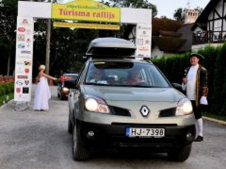 Cauri Smiltenei vedīs tūrisma rallijs "Ziemas festivāls"