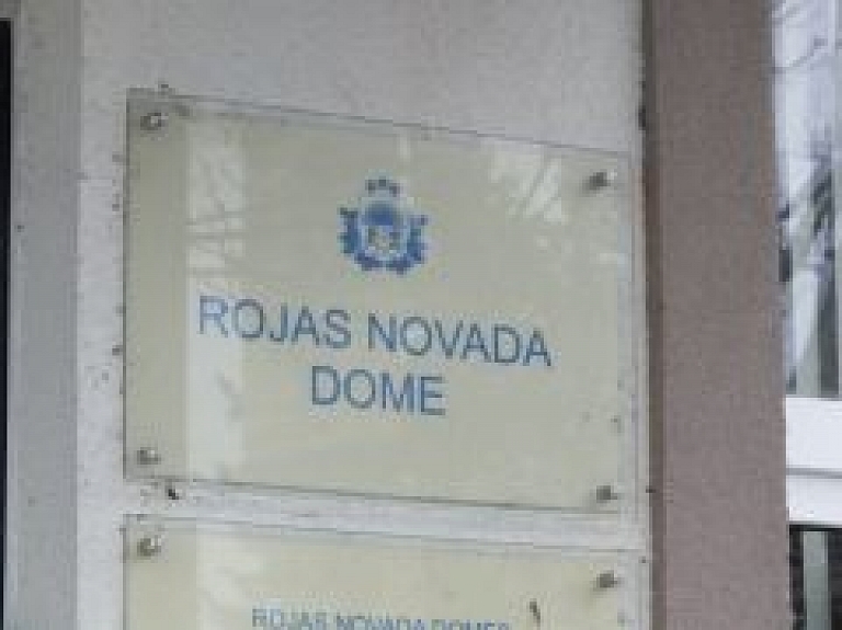 Valsts pakalpojumi tagad pieejami arī Rojā