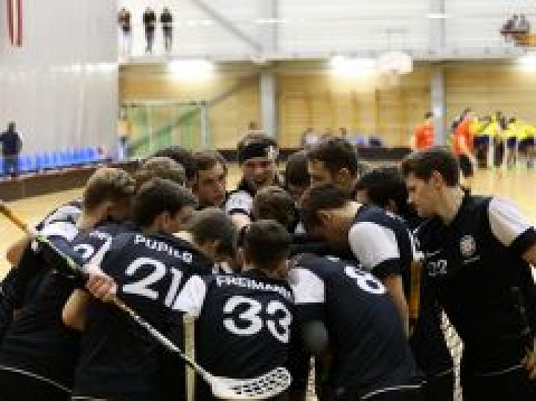 "Kurši" nostiprinās Latvijas florbola čempionāta astotniekā