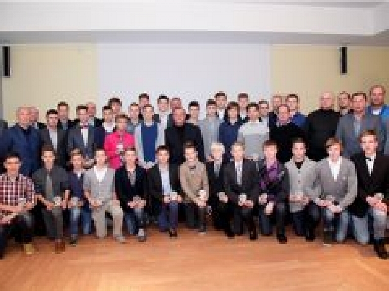 OKartes Futbola akadēmijas izcilnieku vidū arī tukumnieki