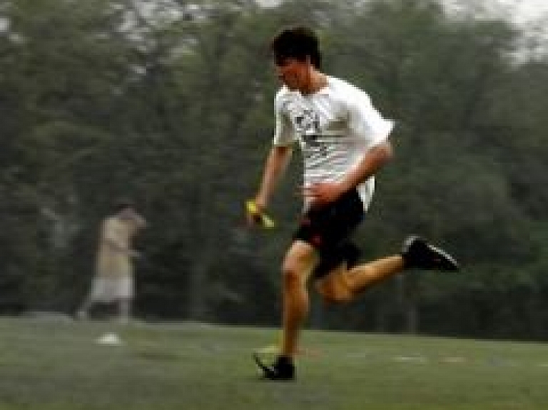 Līvāniešiem labi rezultāti Jēkabpils pusstundas skrējienā