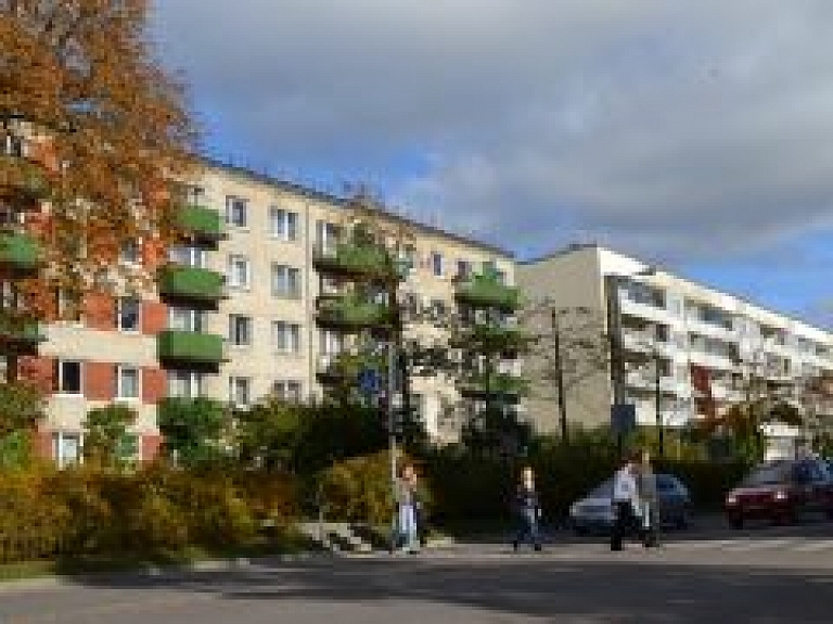 Rīgas būvvalde uzstāj paplašināt  būvinspektoru pilnvaras