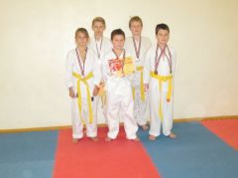 "Ippon" sportistiem astoņas medaļas Jelgavā!