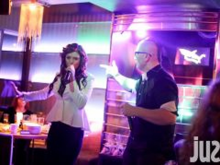 DJ Dween un Sabīne Berezina prezentē dziesmas "Dejo tā!" video