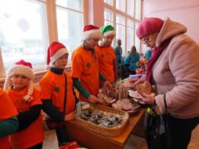 Alūksnē aicina pieteikties Ziemassvētku andelei