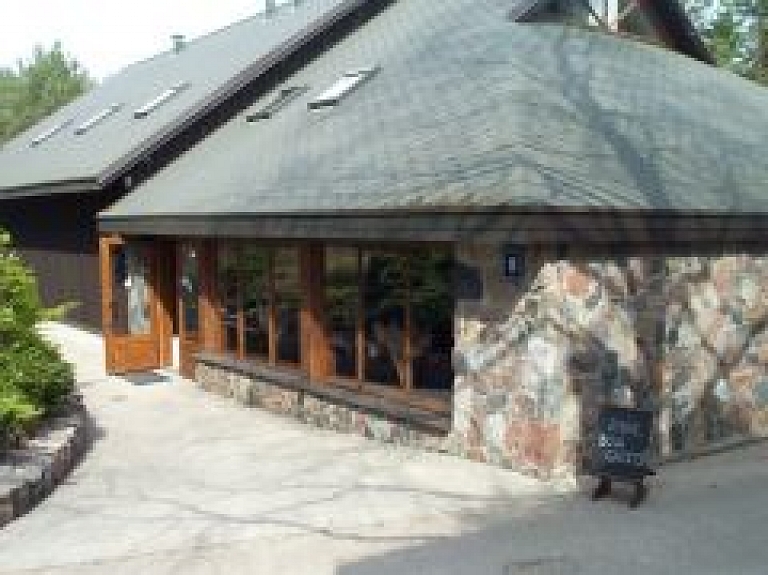 Viesnīca "Roja" saņem mārketinga zīmi "Latviskais mantojums"