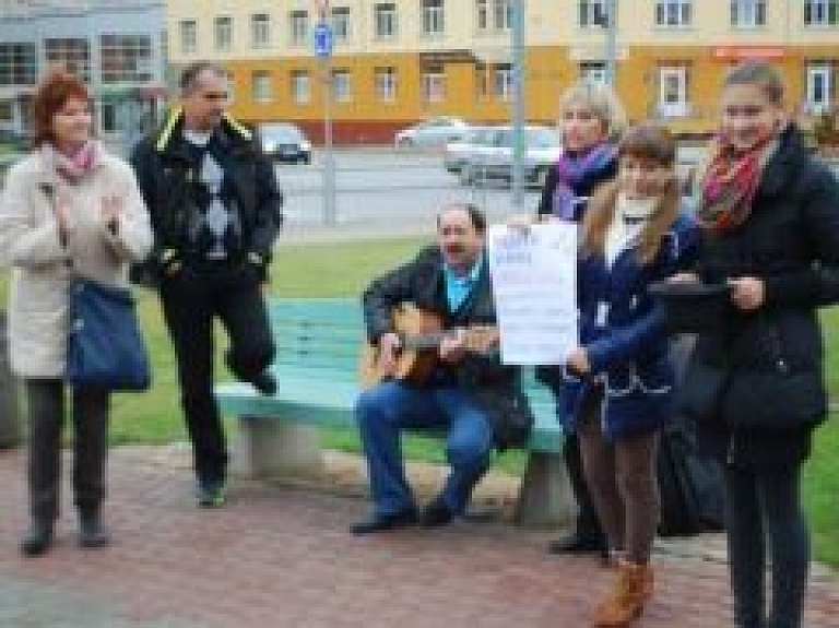 "Jauniešu bankas" īsteno projektus Valmierai