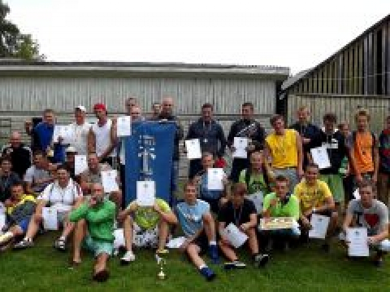 Futbola sezona Kolkā noslēgusies