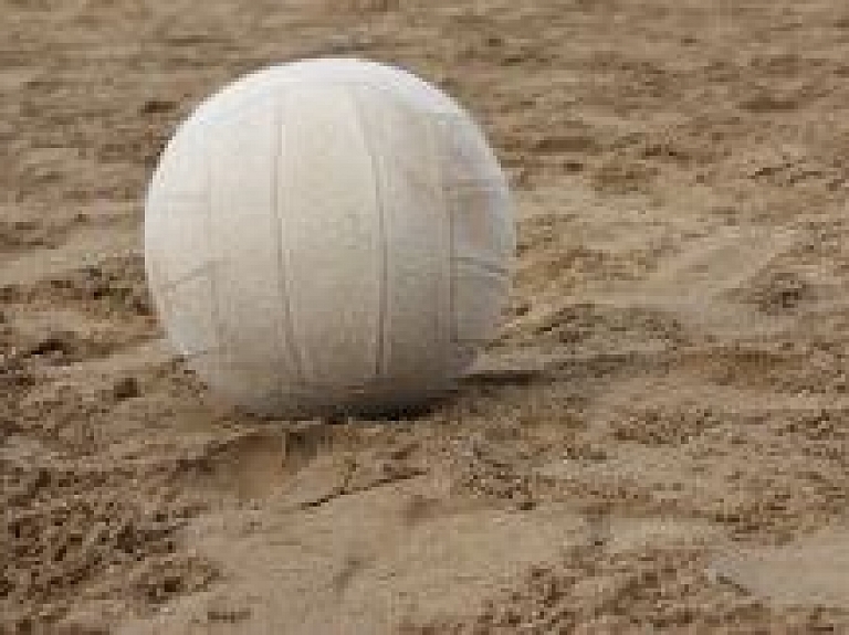 Līvānos aizvadīts sezonas noslēguma turnīrs pludmales volejbolā