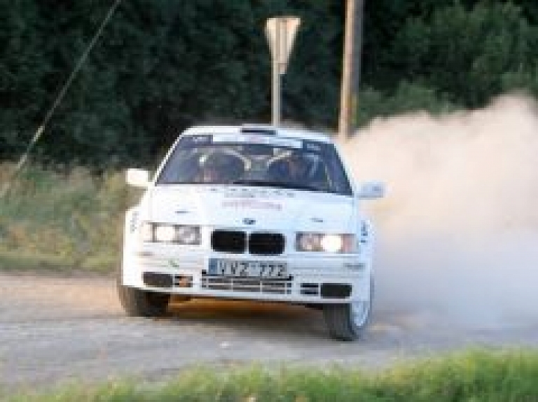 Ātruma Festivāls sola aizraujošu ralliju