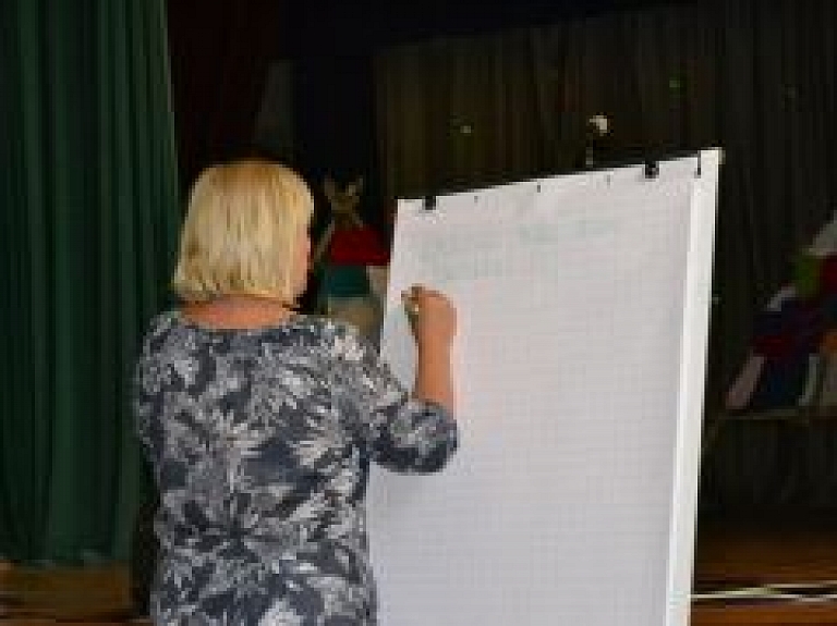 Jelgavas novada uzņēmējiem seminārs par eiro ieviešanu