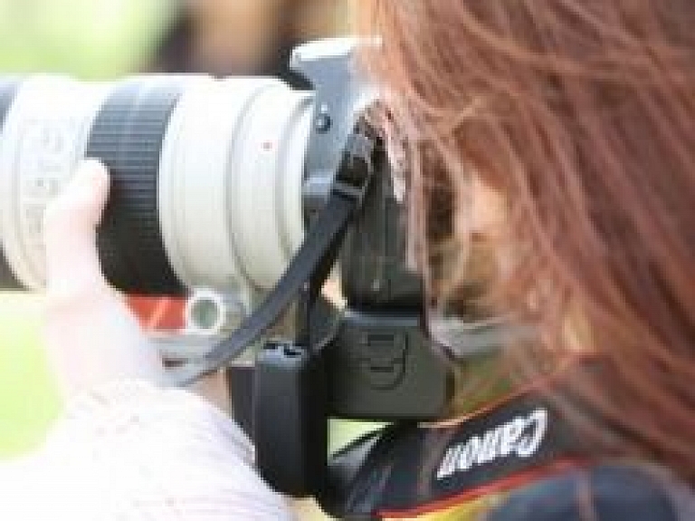 Jaunatnes departaments izsludina FOTO un VIDEO konkursu "ES ielūdzu uz ARTIŠOKU!"
