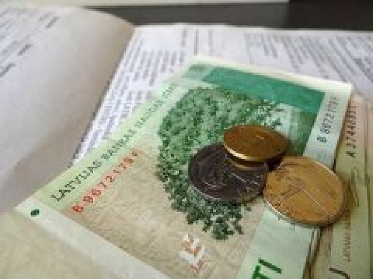 "Rojas DZKU" slēgs "GE Money Bank" norēķinu kontu