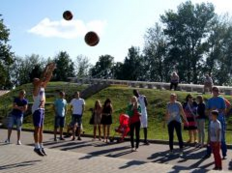 Par Jēkabpils trīspunktu karali kļūst Matīss Caune