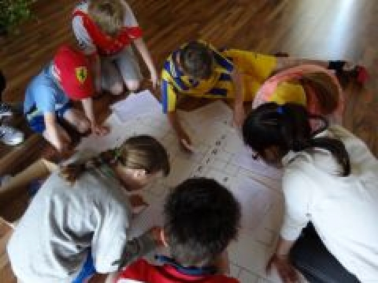 Demenē norisinās nometne bērniem no nelabvēlīgām ģimenēm