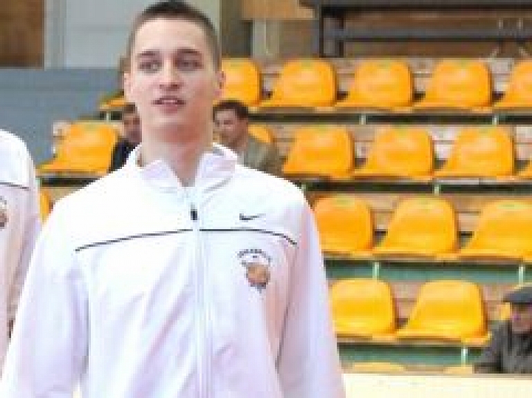 BK "Jēkabpils" pagarina līgumu ar jēkabpilieti Leju