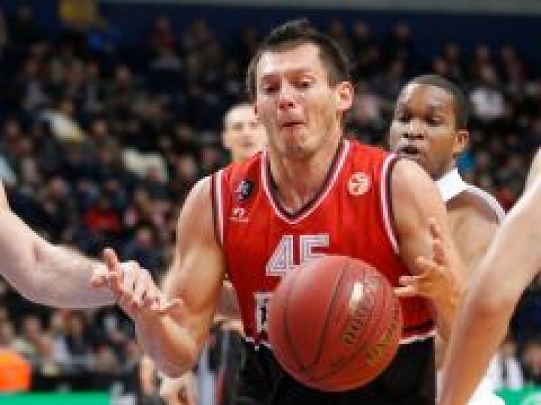 Portāls: VEF un "Lietuvos rytas" nevar vienoties par Blūma atalgojumu