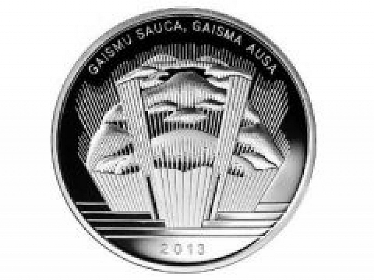 "Gaismu sauca, gaisma ausa" arī Ventspilī