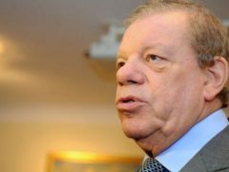 Lipmans ar Bartkeviču pārrunā hokeja attīstības veicināšanu Ogrē