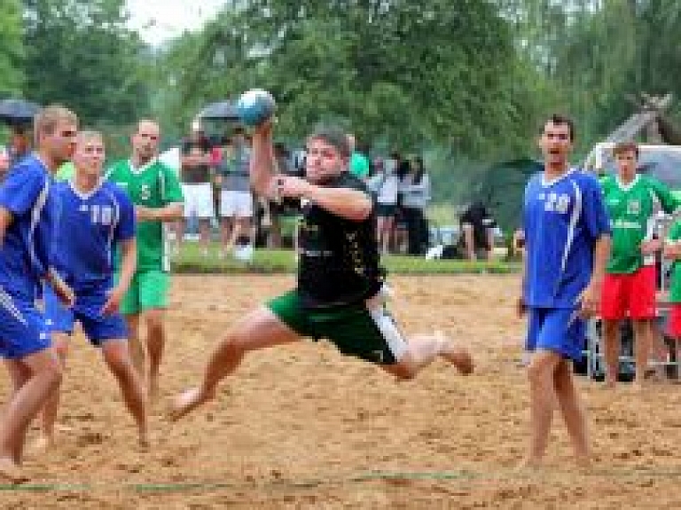 Ludzā notiks starptautisks turnīrs pludmales handbolā
