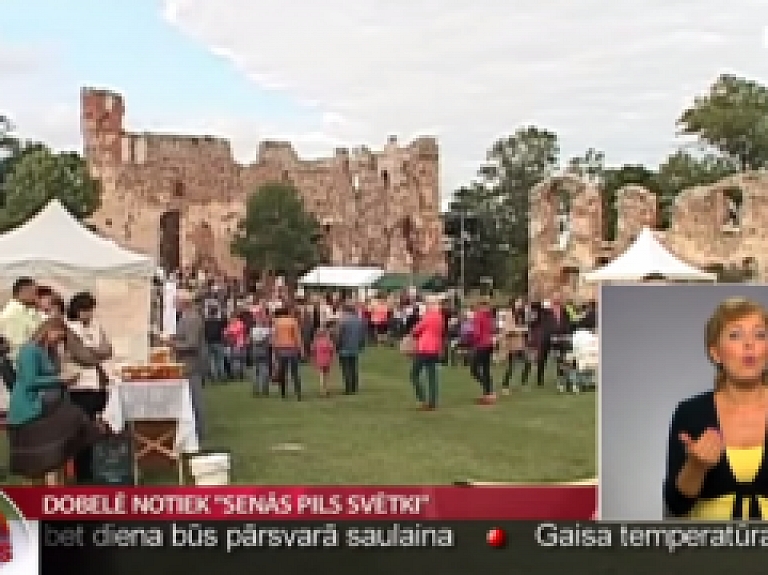 TV Spektrs: Dobelē notiek "Senās pils svētki"