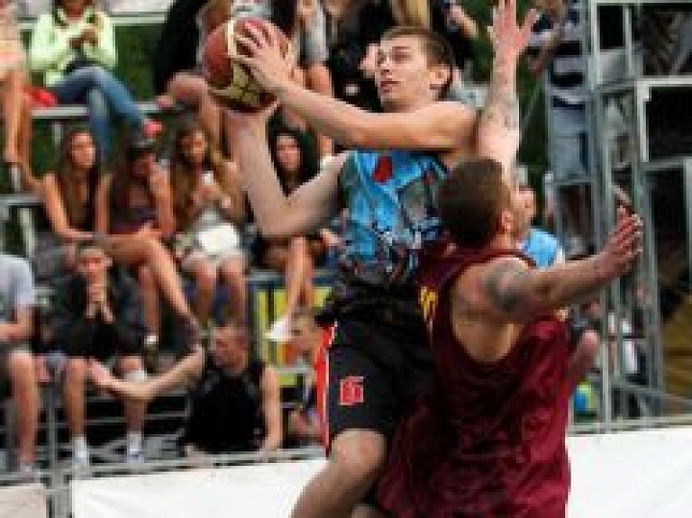 Sestdien Rēzeknē basketbolisti aicināti uz turnīru "Ghetto Basket"