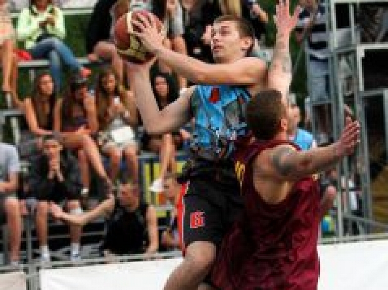 Sestdien Rēzeknē basketbolisti aicināti uz turnīru "Ghetto Basket"