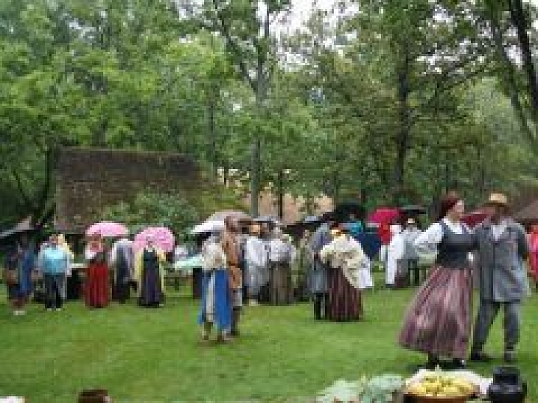 Turaidā ielīgos Dziesmu un deju svētkus